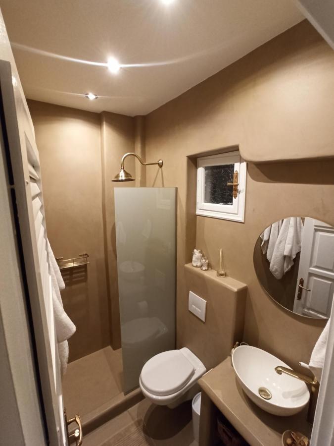 Harmony Apartment Poros Town Bagian luar foto