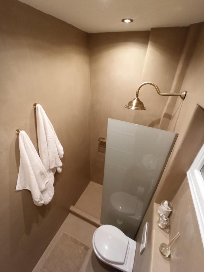 Harmony Apartment Poros Town Bagian luar foto